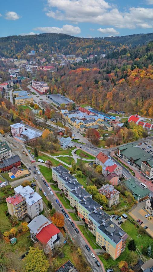Przy Deptaku Apartman Krynica-Zdrój Kültér fotó